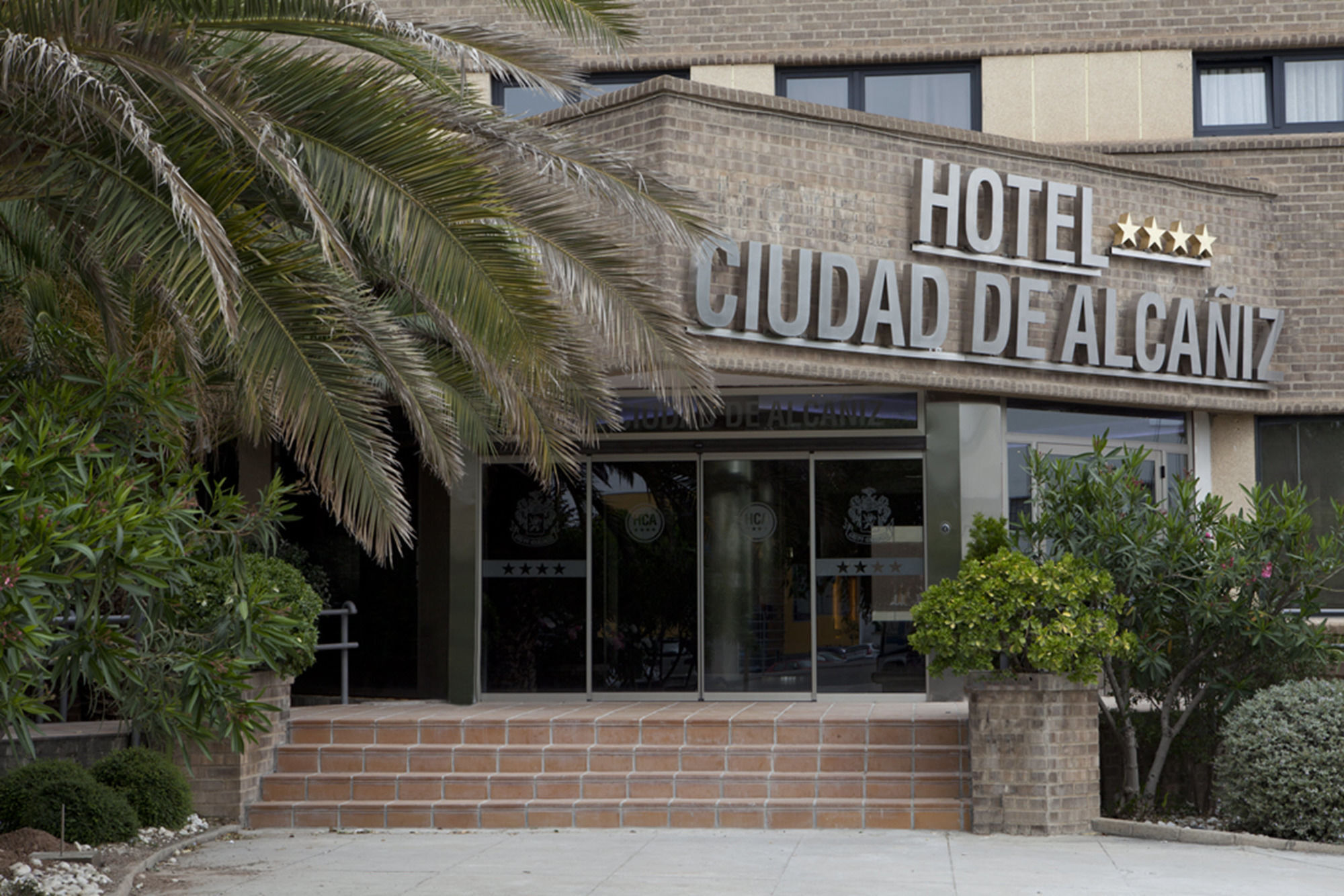 Hotel Ciudad De Alcaniz Exterior photo